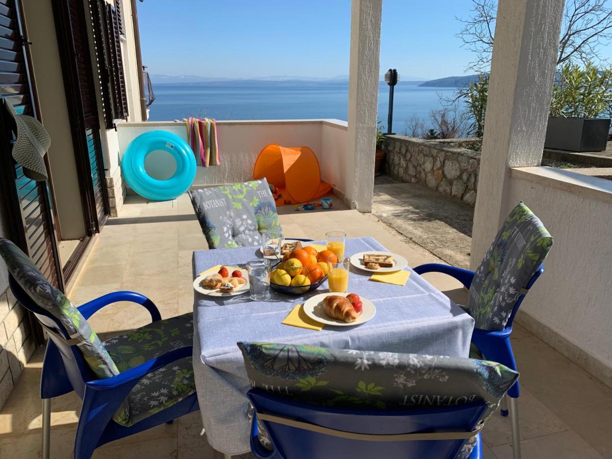 Apartments Near The Beach, With Terraces And Seaview At House B. Moscenicka Draga Exterior photo